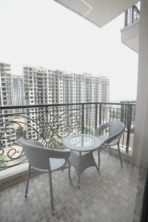 Villa Vistosa Omaxe Hazratganj