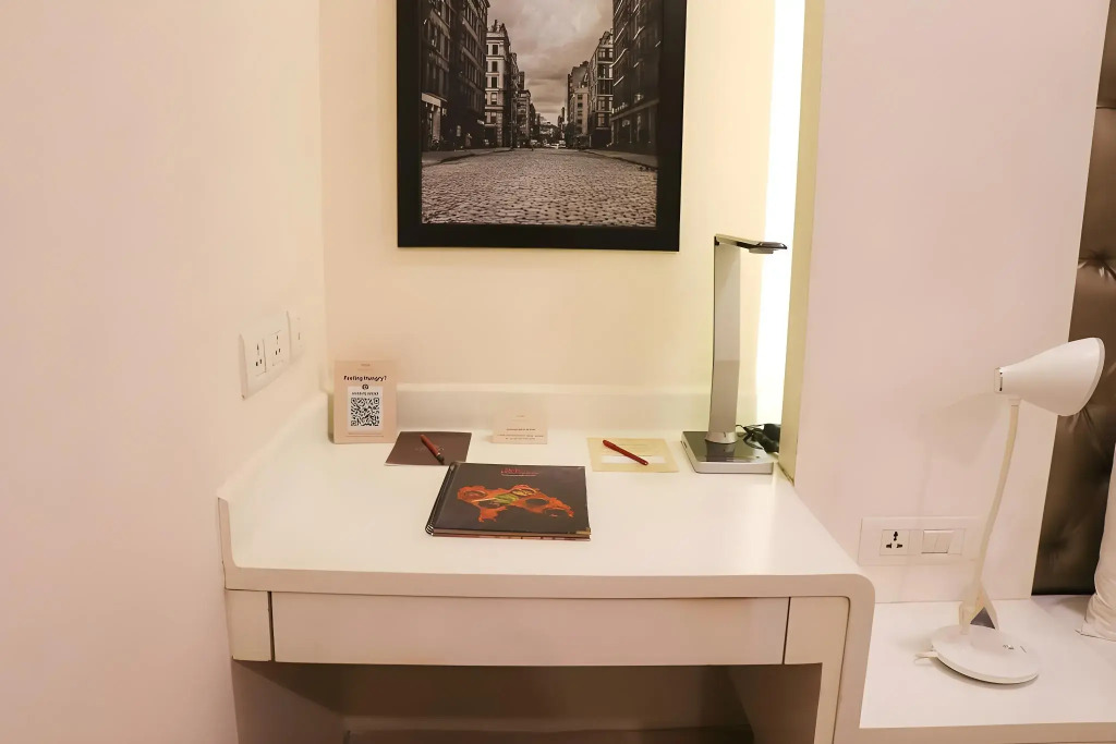 Hotel Eternity