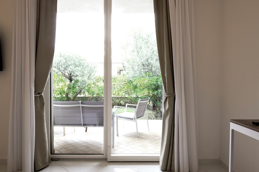 OLIVETO A MARE - Suite & Apartment