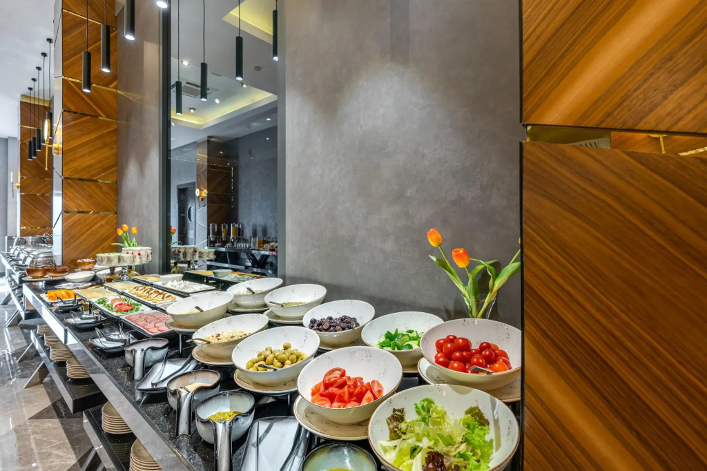 Frankfort Hotel and Spa