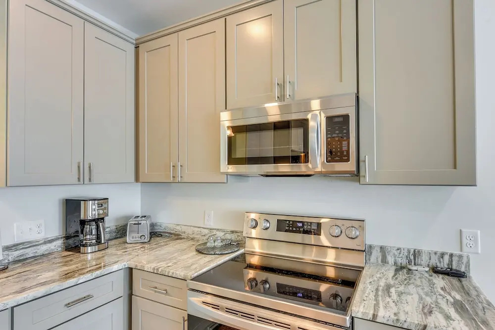 Walk to Old Town: Quiet Bluffton Vacation Rental