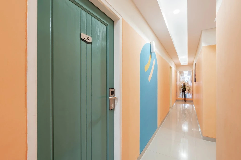 Sans Hotel Elrose Place