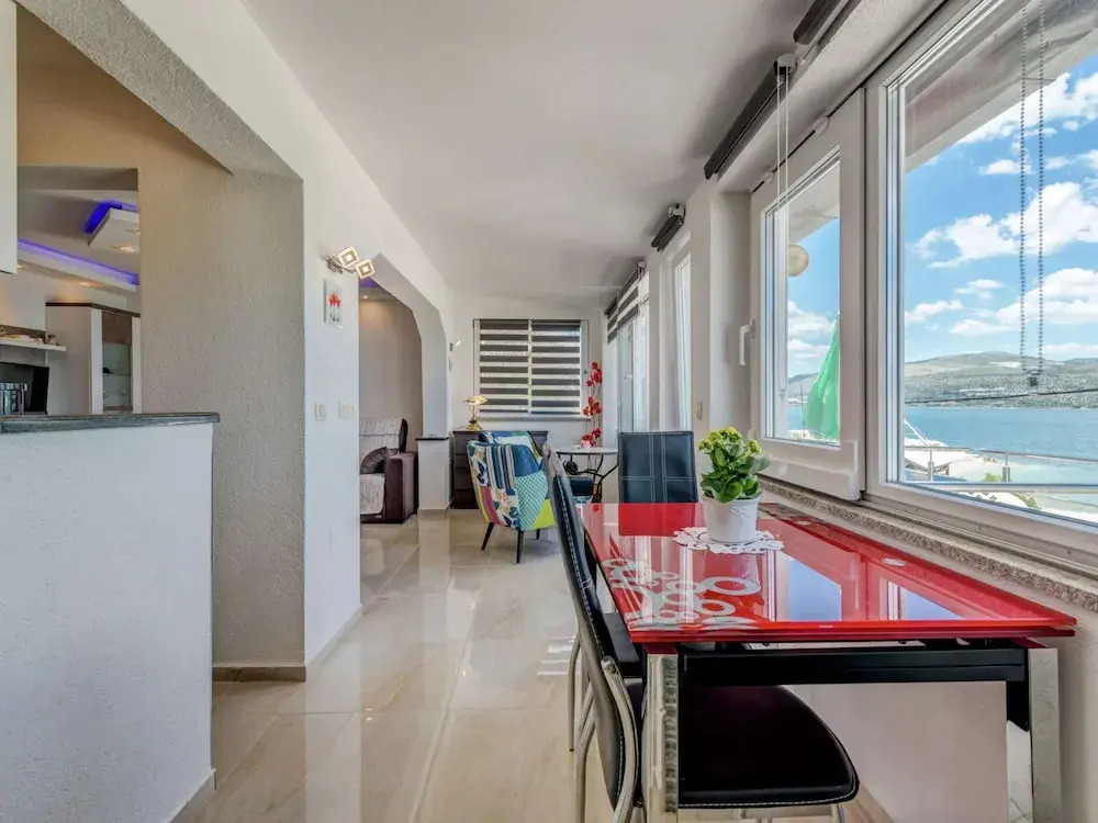 Apartment in Arbanija With Terrace