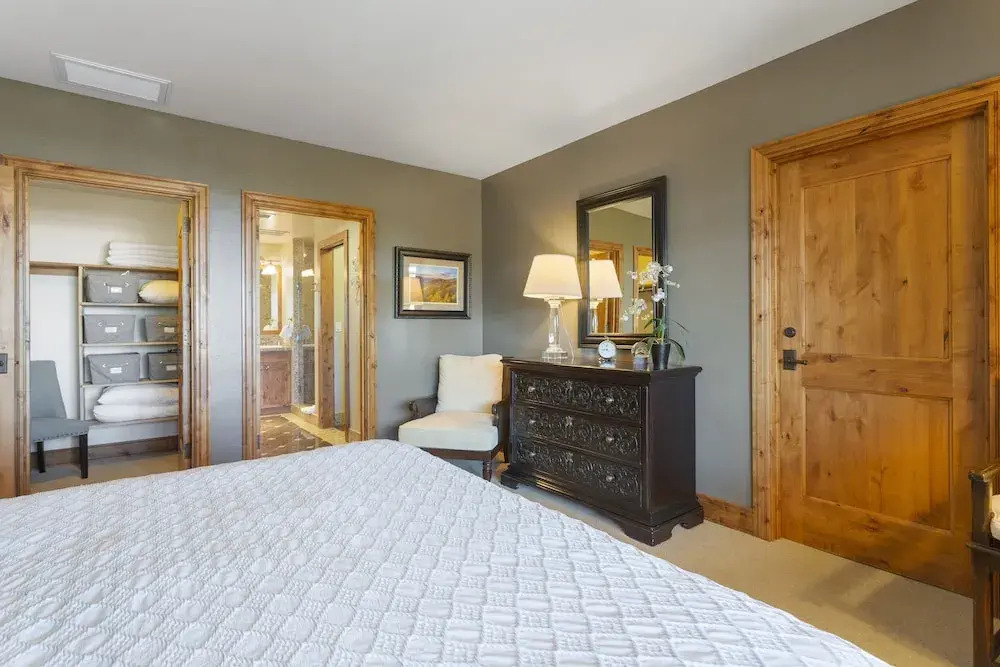 Shooting Star Lodge at Deer Valley Resort - Three Bedroom Residence #101 3 Condo