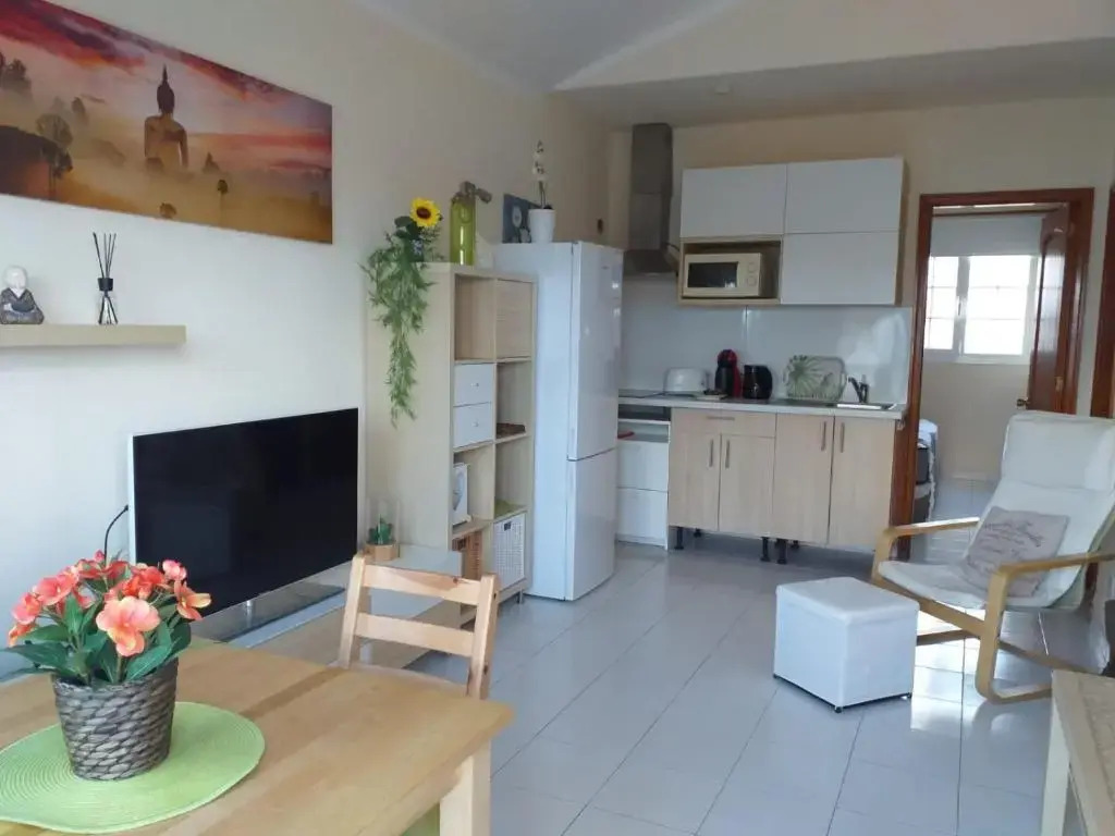 Apartamento Mar y Volcán - Vista mar - Piscina - Playa 5 min. - Wifi