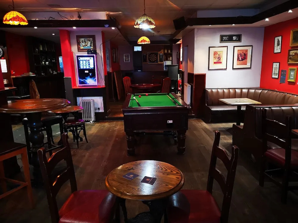 Claredon Hotel
