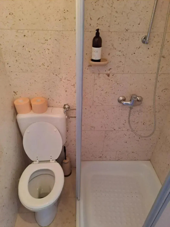 Guest House Romansa