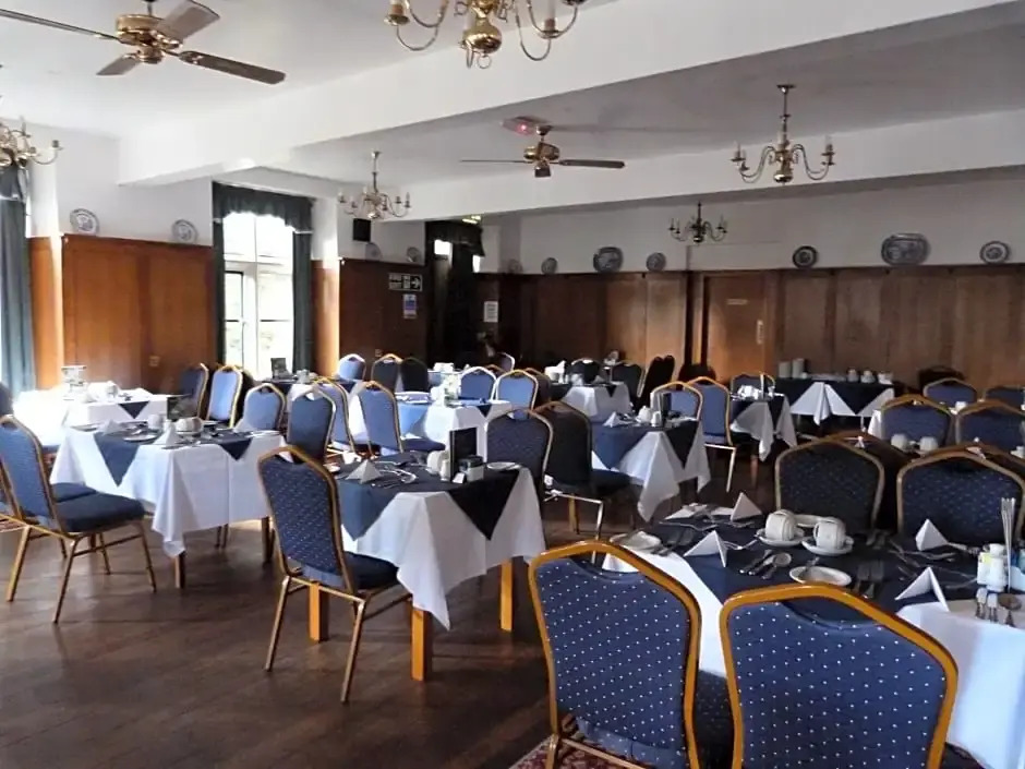 George IV Hotel