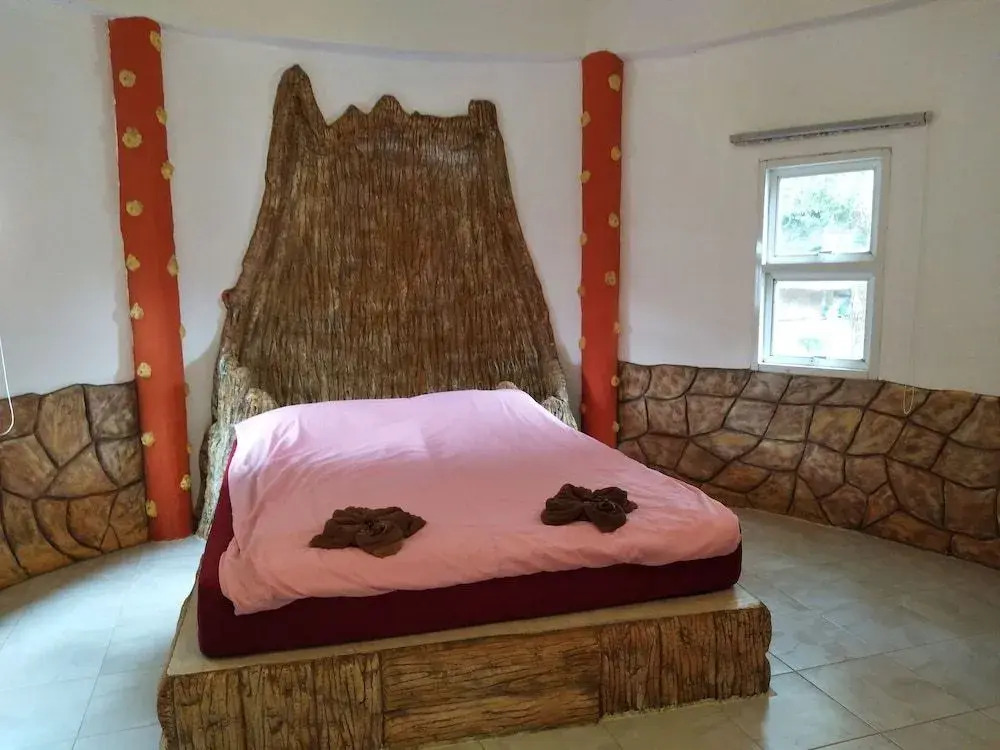 Pantang Resort