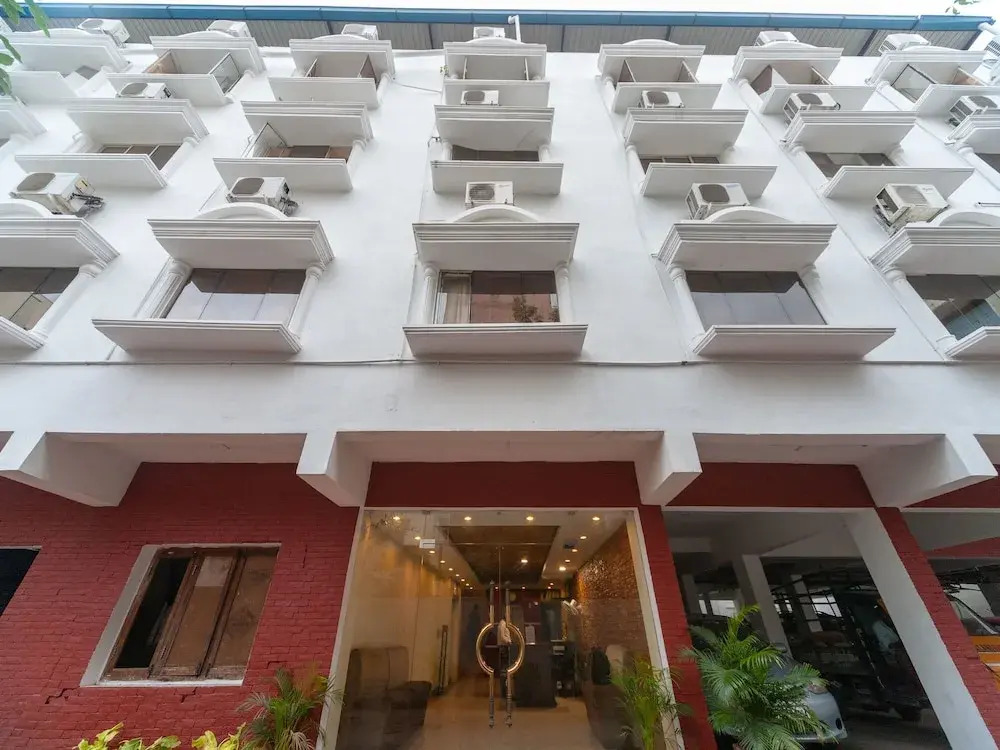 OYO 15972 Bhimaas Corporate Residency