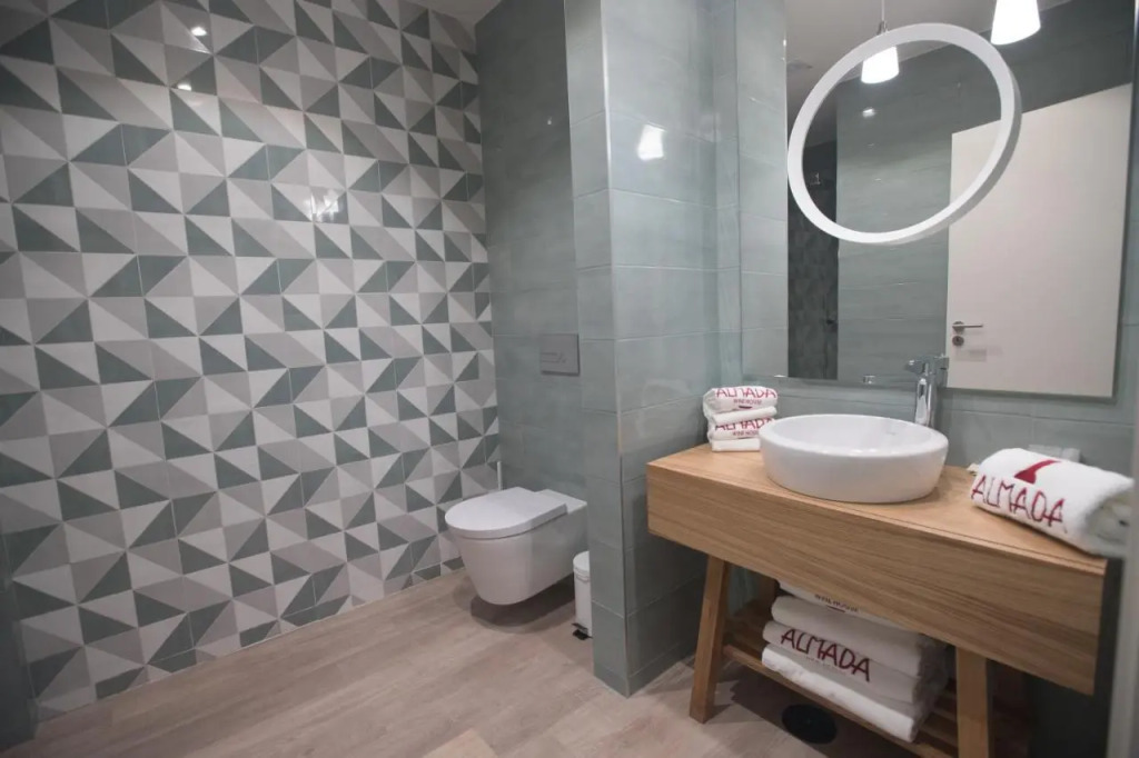 Almada Wine House - Tourism Apartments
