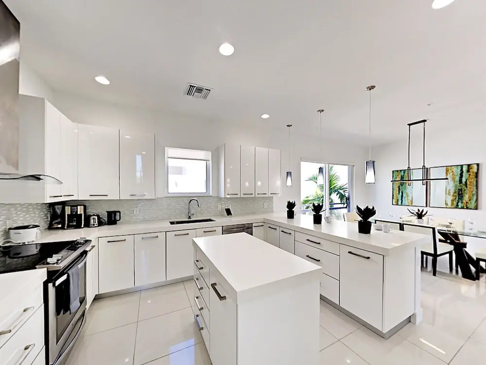 1339 Ocean Boulevard Condo Unit #14b 4 Bedrooms 3.5 Bathrooms Condo