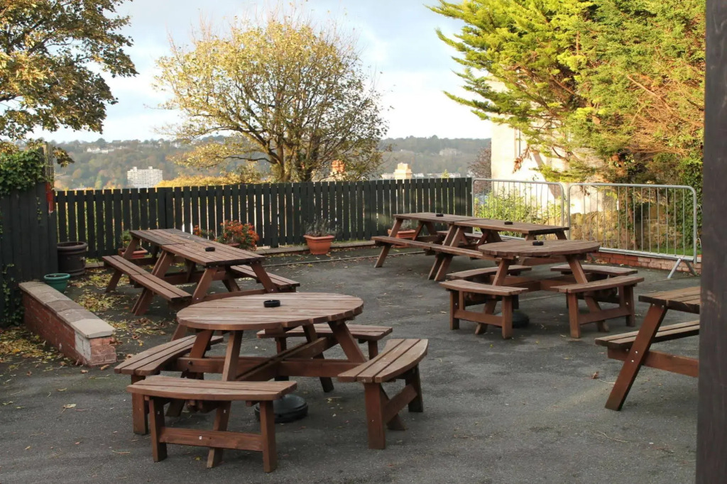 The Menai Hotel and Bar