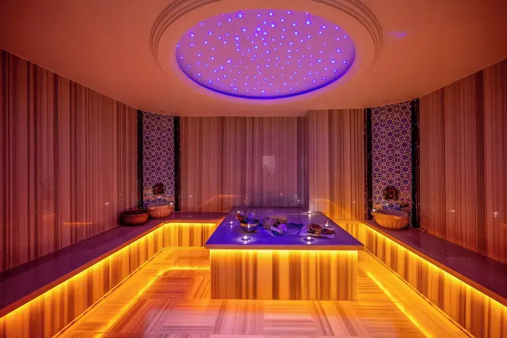 Vess Hotel