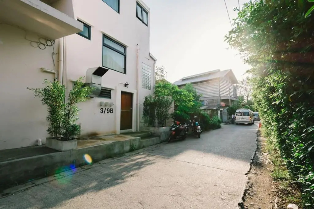 3l9B Chiangmai Gate Best location 3 bedrooms apartment