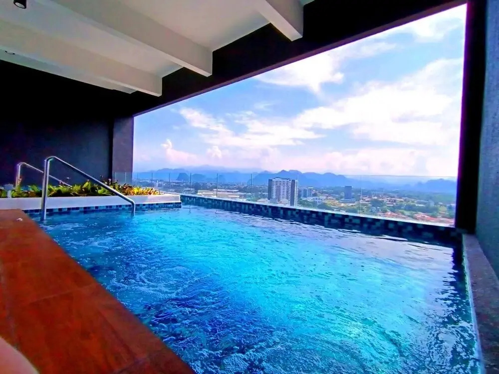 The Horizon Ipoh Dual L13A by Grab A Stay