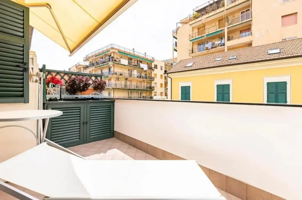 Suite in Centro Storico a Loano con GARAGE