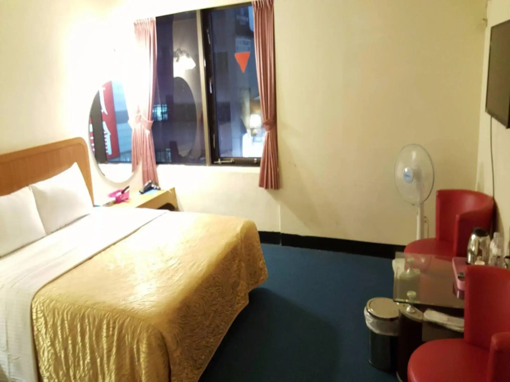 Chian Huei Business Hotel