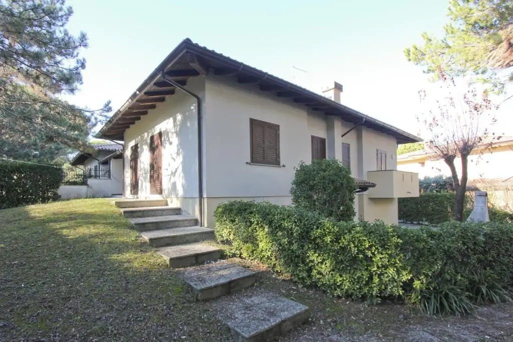Villa White
