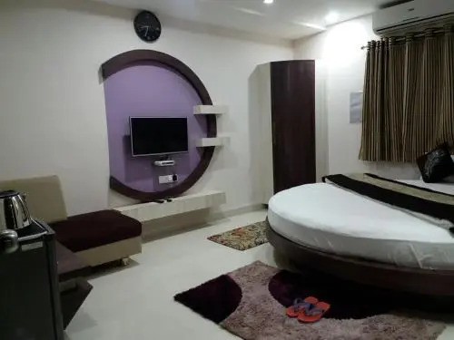 Hotel Gopi Palace