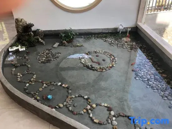 Yunqi Jingsu Hotel