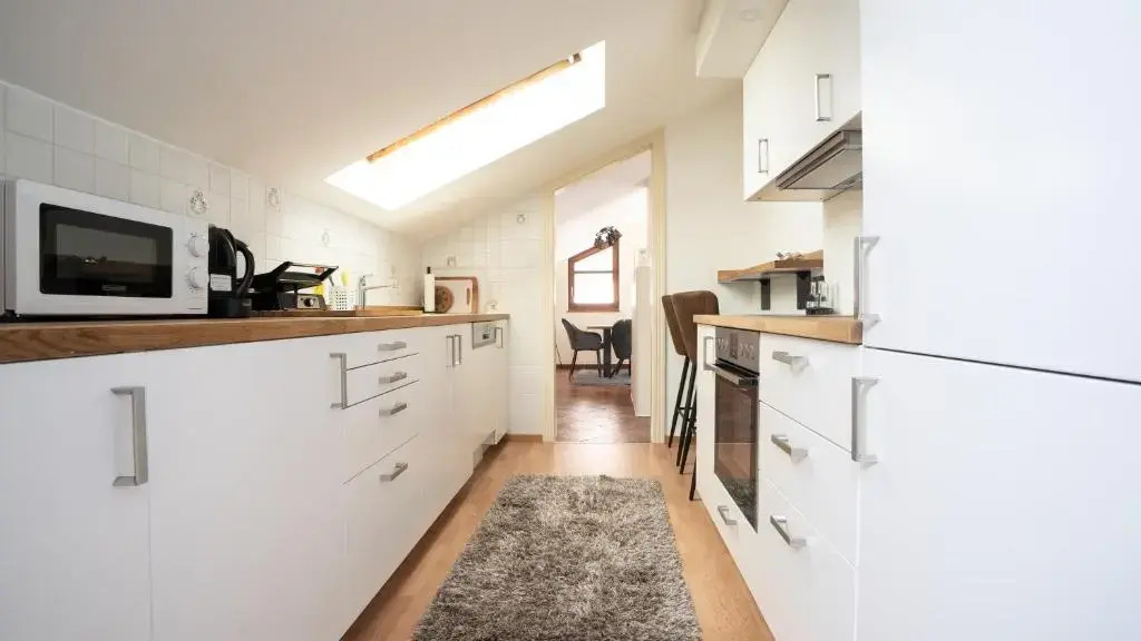 Schöne 4-Zimmer Wohnung mitten in den Alpen