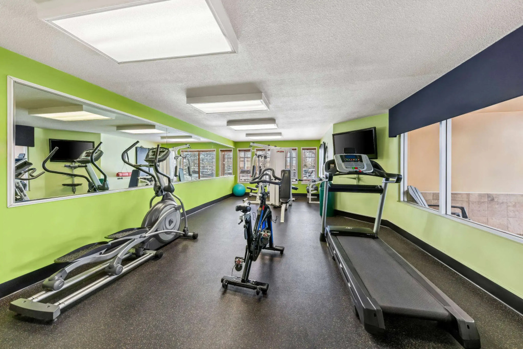 Wingate by Wyndham Calgary South