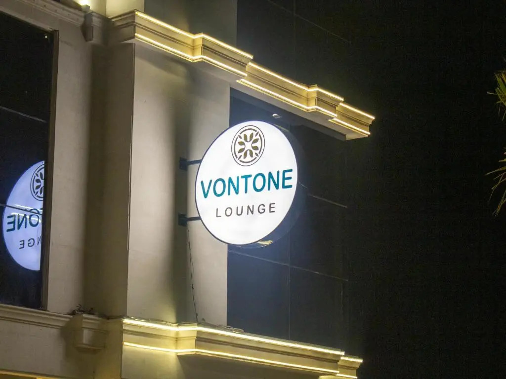 Veliton Hotel