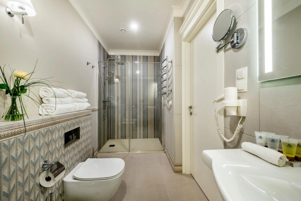Ratonda Centrum Hotels