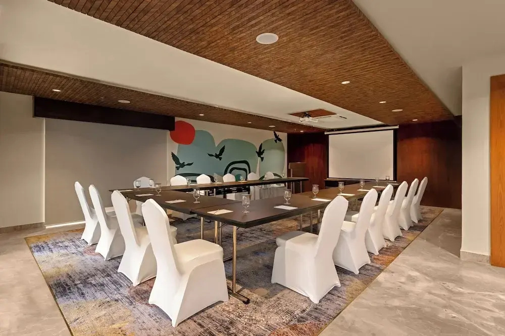 Auradoon, Dehradun - By Leisure Hotels