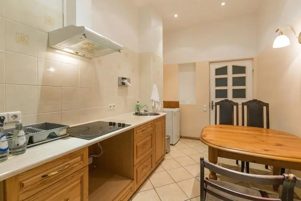 Roze Boutique Apartments