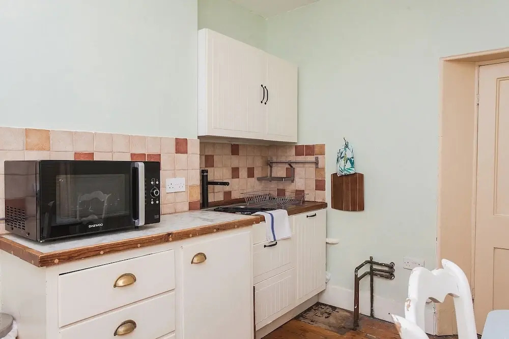 1 Bedroom Apartment in a Historic Building