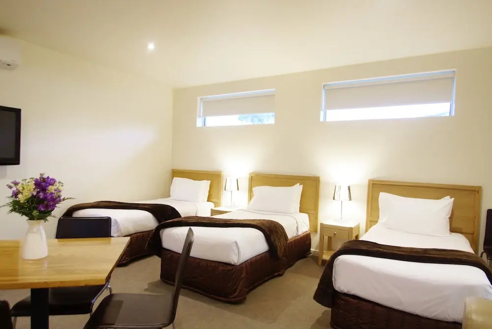 Best Western Wyndhamere Motel