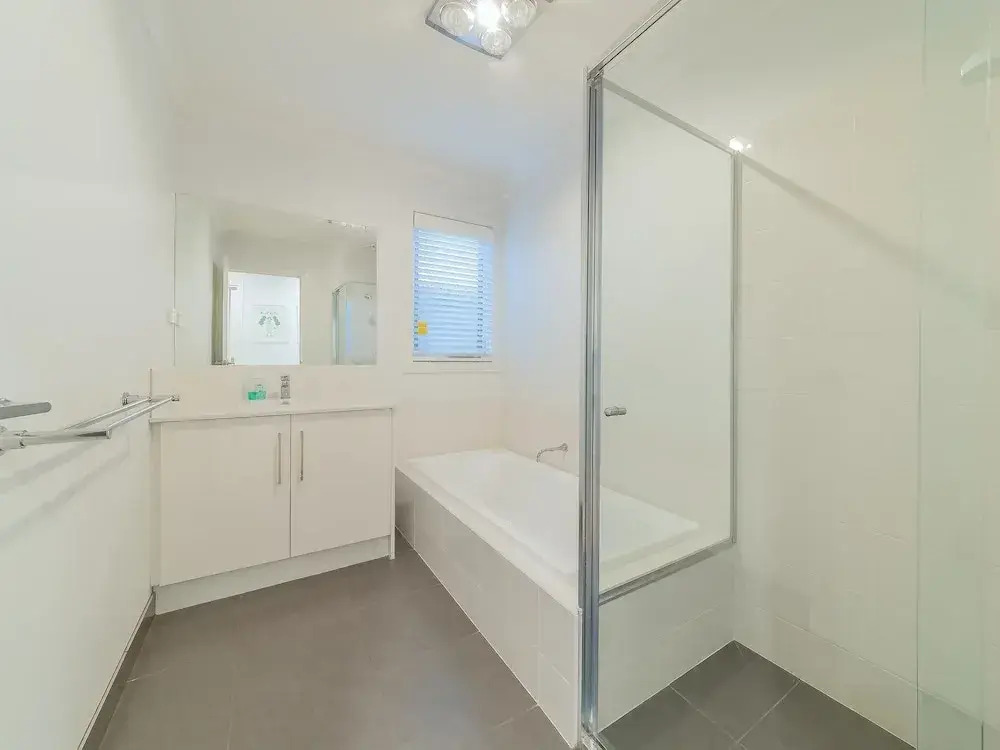 7 Boardwalk Lakeside in Cowes