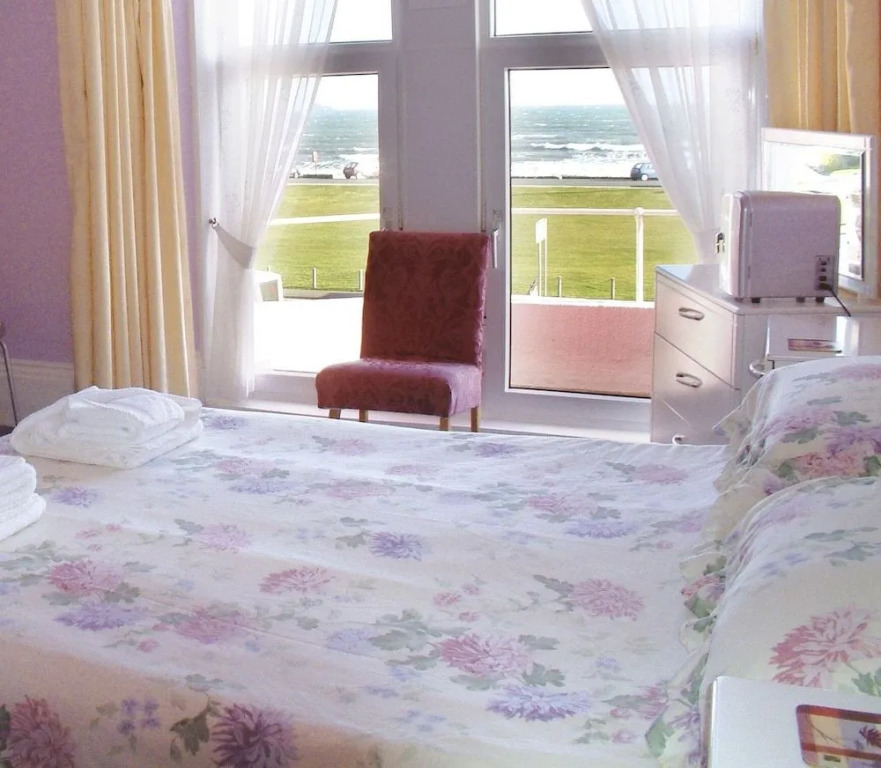 Cherry Tree Hotel