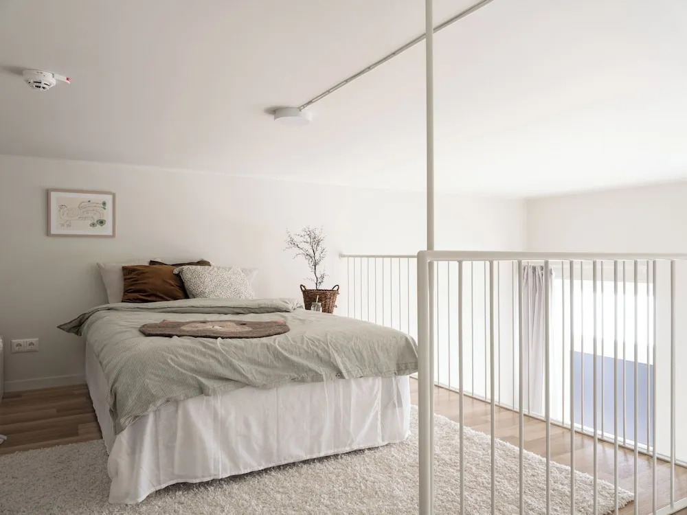 Waterfront Cabins Studio Apartments
