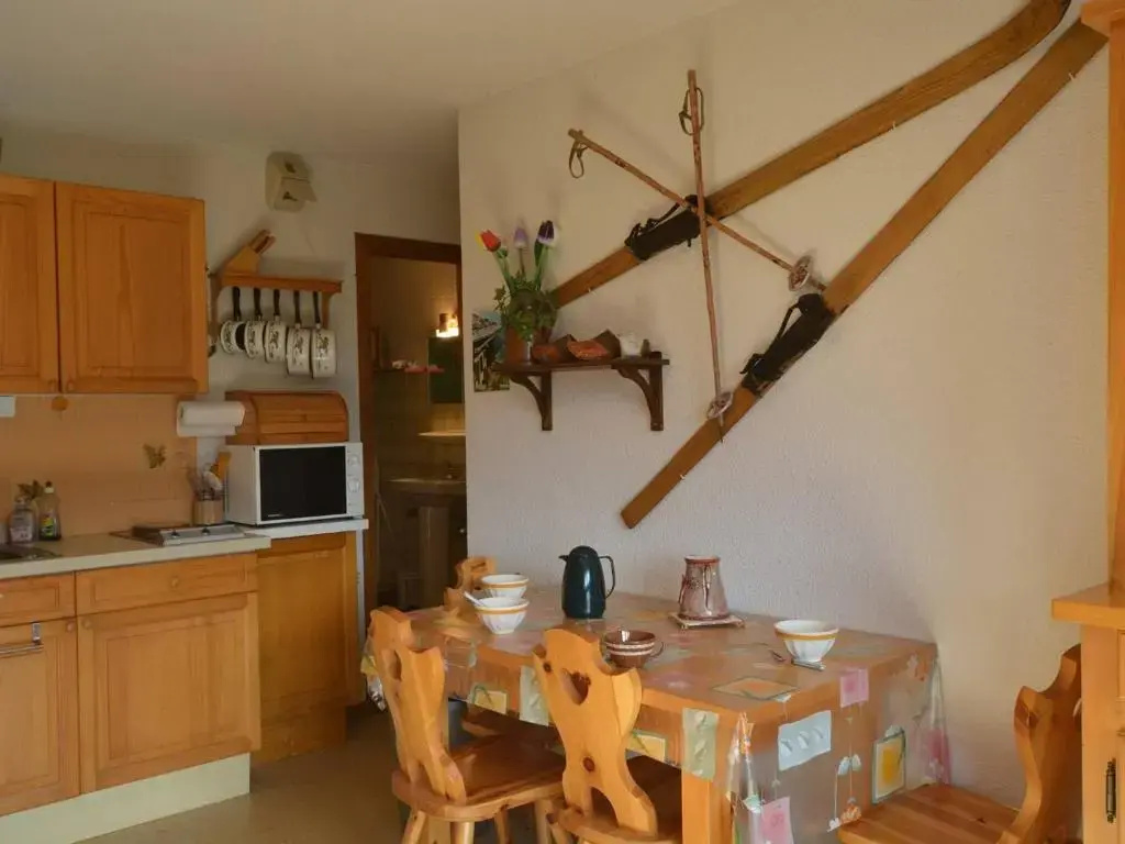 Appartement Le Grand-Bornand, 1 pièce, 4 personnes - FR-1-241-221