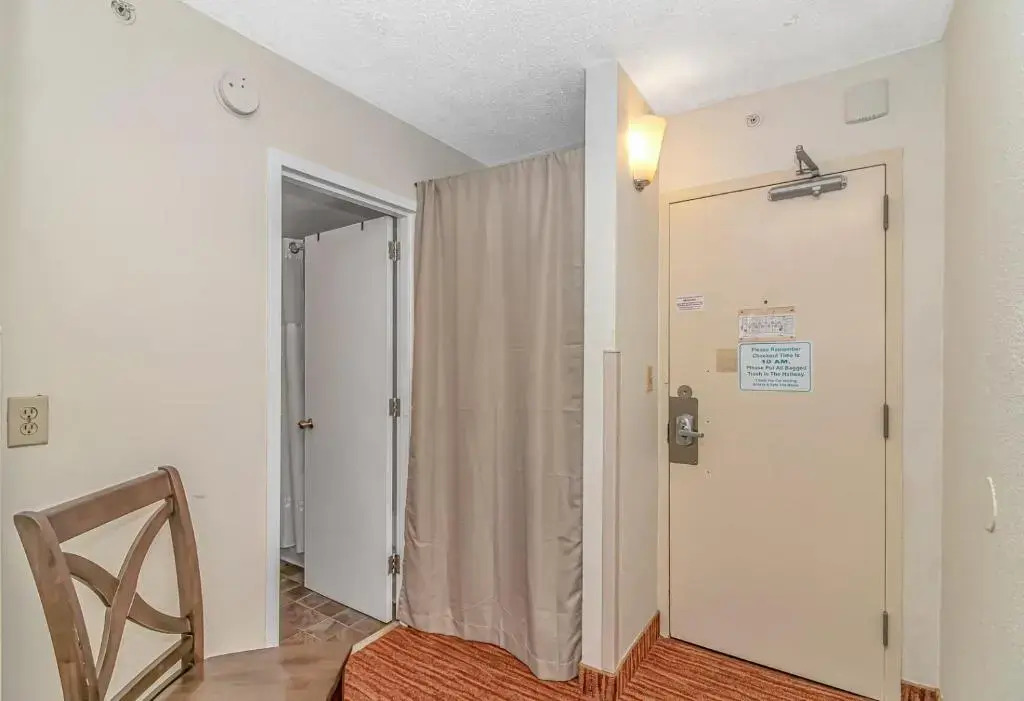 Ocean View Double Suite Great Views Landmark 1119