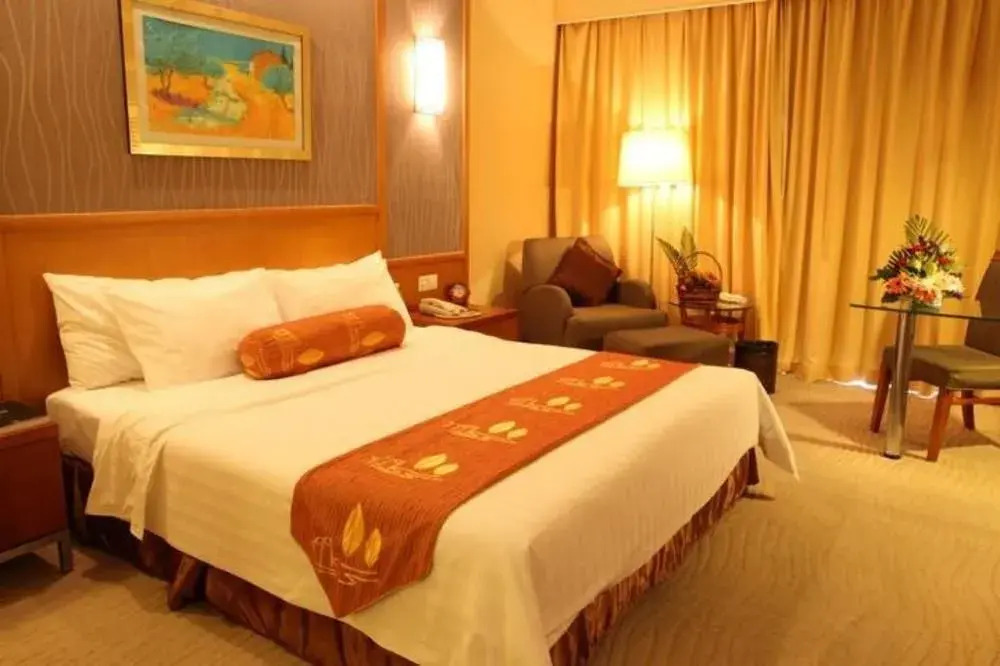 Qingdao Blue Horizon Marina Gold Hotel