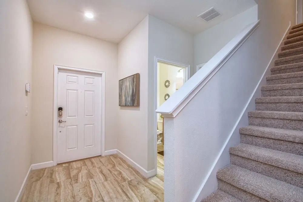 Storey Lake 4 Bedroom Townhome w Splashpool - 1624ST