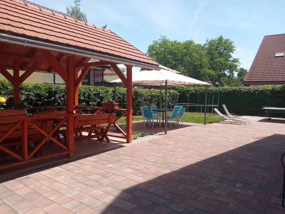 Appartment for 10-16 Persons