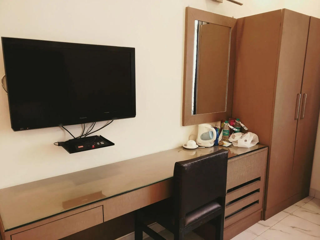 Hotel PK Residency Sector 18 Noida