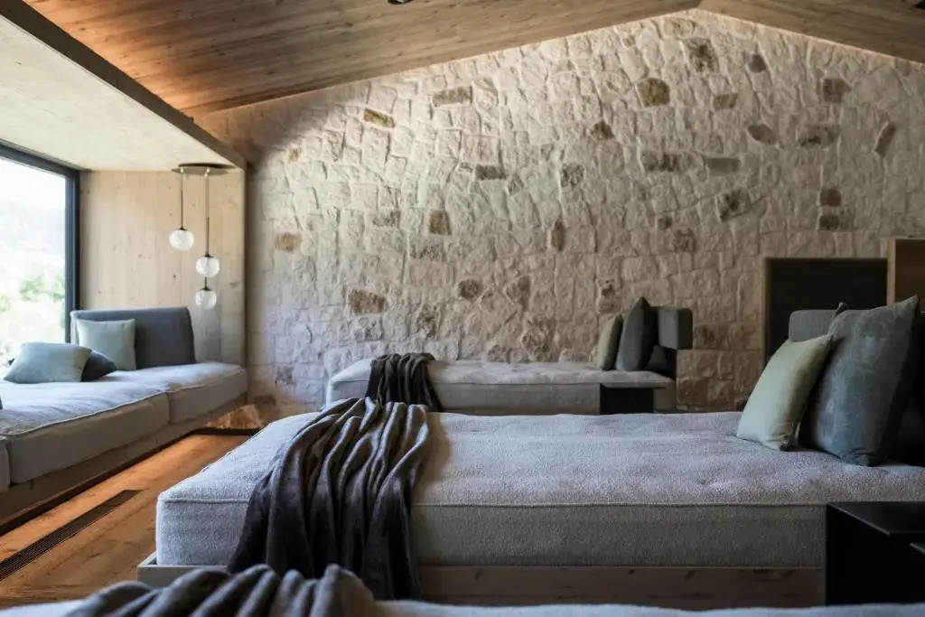Viktoria Alpine Hideaway
