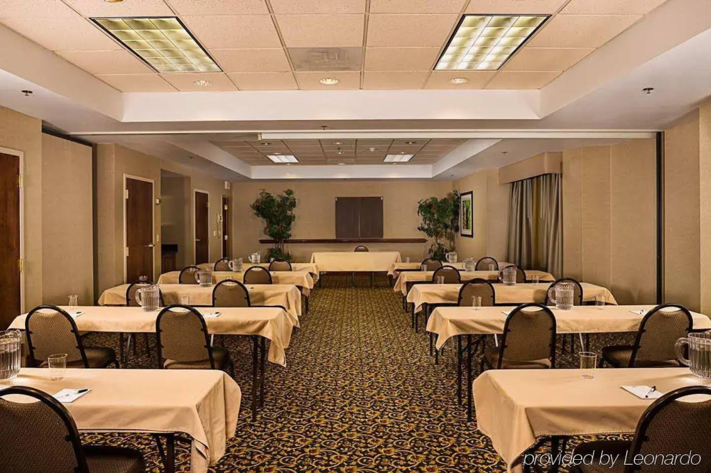 Homewood Suites by Hilton Minneapolis-Mall Of America