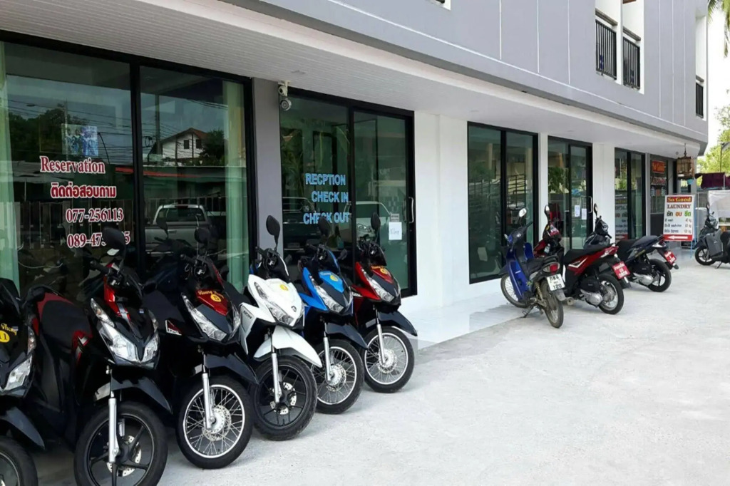 Ruang Thong Residence