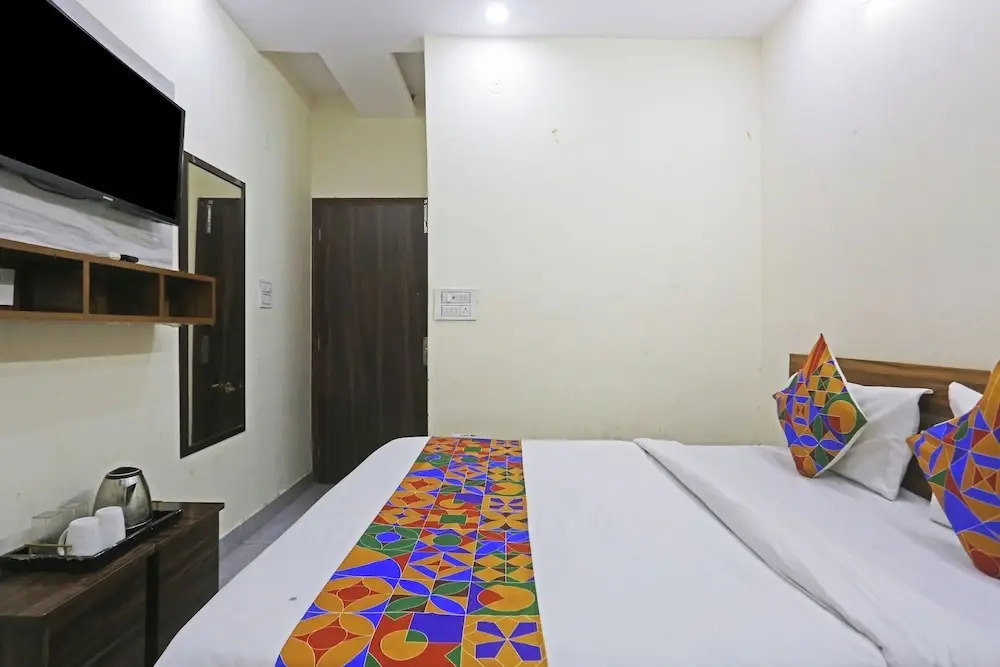 Swastik residency Laxmi Nagar by Twamev