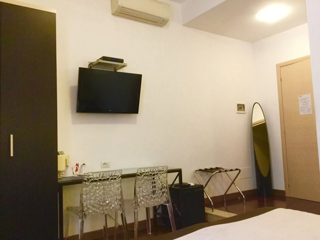 Castel SantAngelo Inn