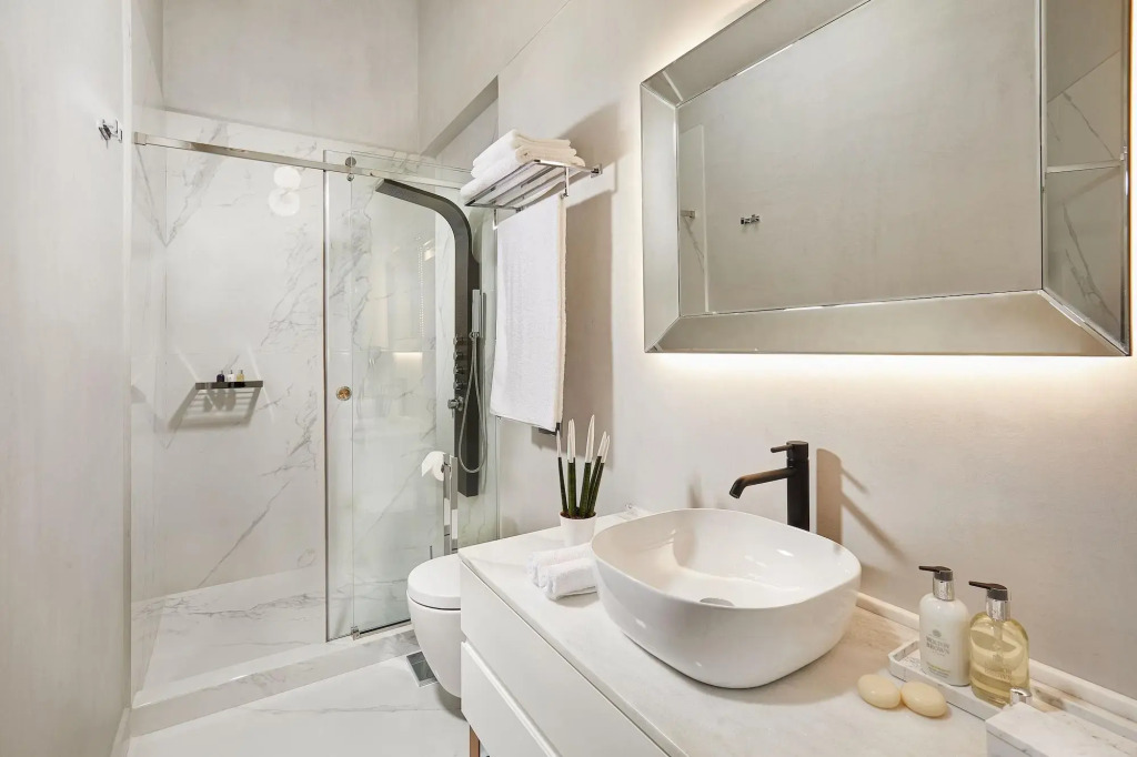 MiraMe Athens Boutique Hotel