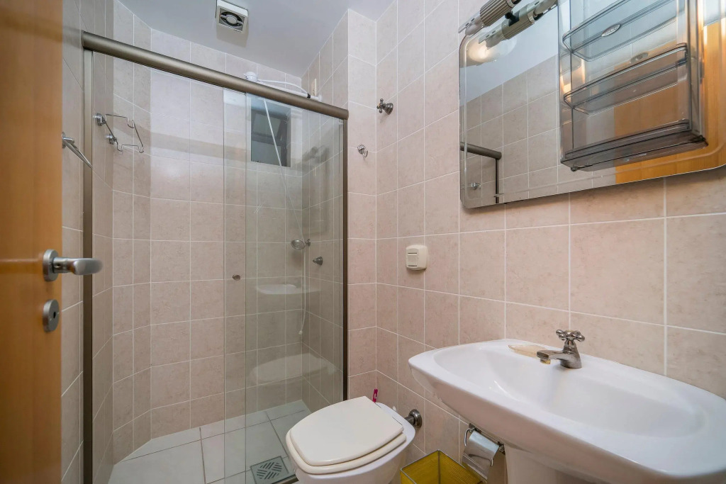 Aluguel Apartamento 2 Quartos 100m Mar Bombas/sc