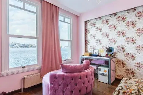 Luxurious Waterfront Mansion with Amazing Bosphorus View